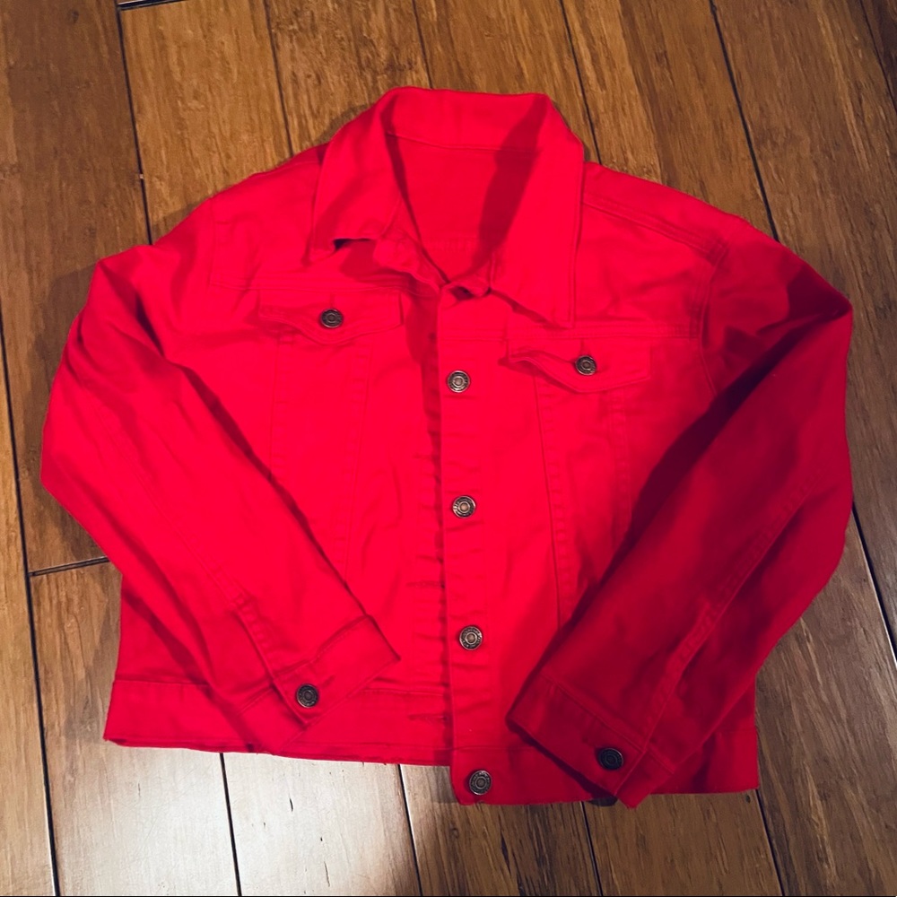 Red Women’s Classic Denim Jacket - Stylish Lightweight Layer